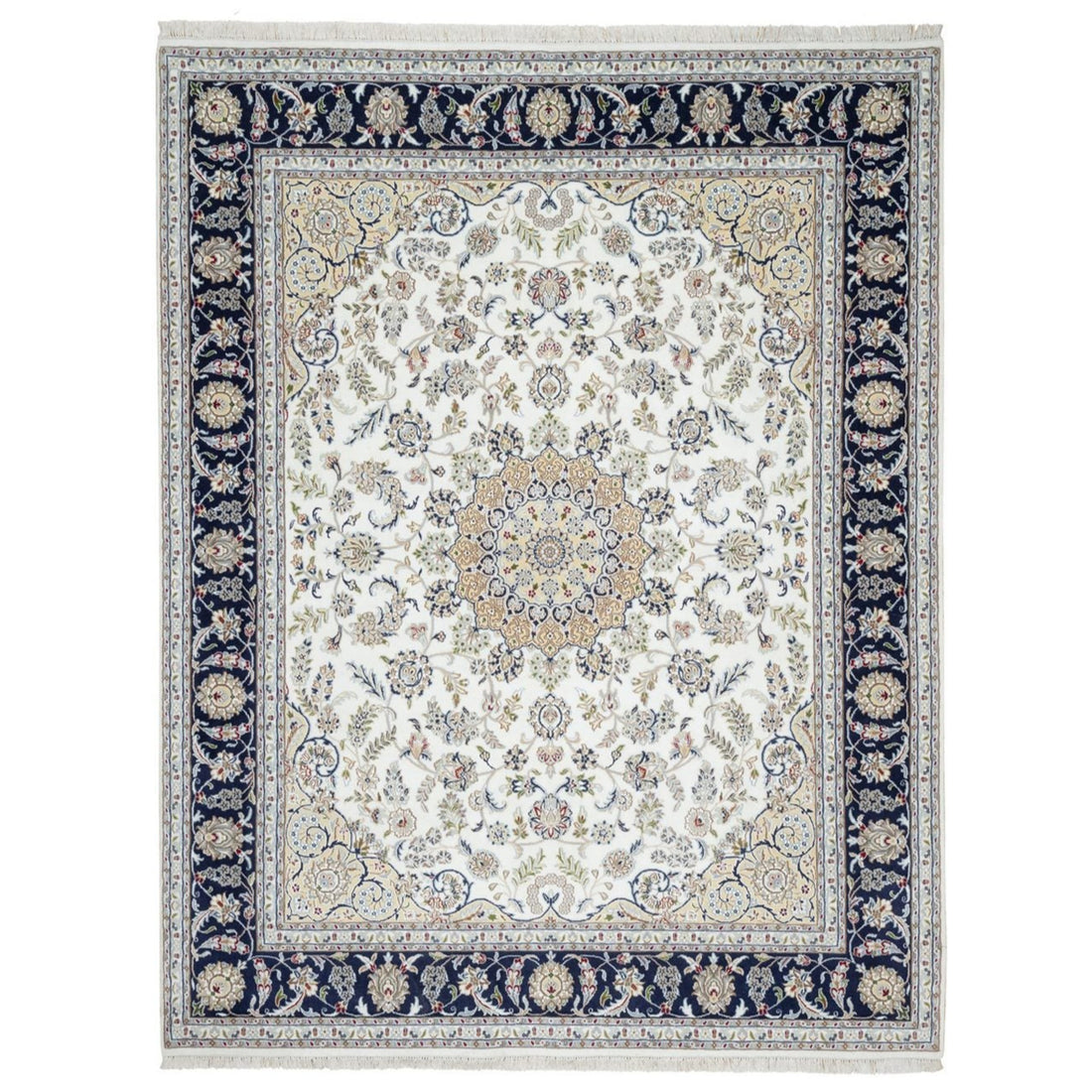 7'10" x 10'1" | White Medallion | Wool | 210000026257