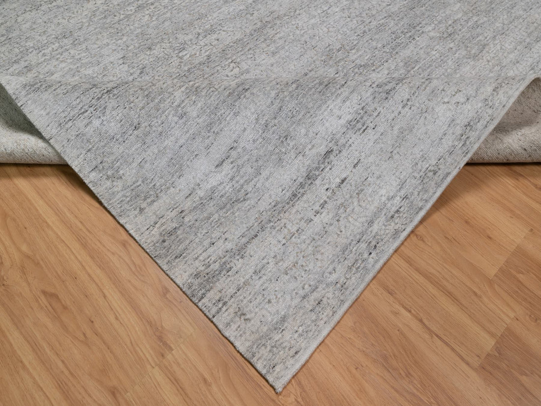 8'1" x 10'2" | Grey Undyed | Wool | 210000028907