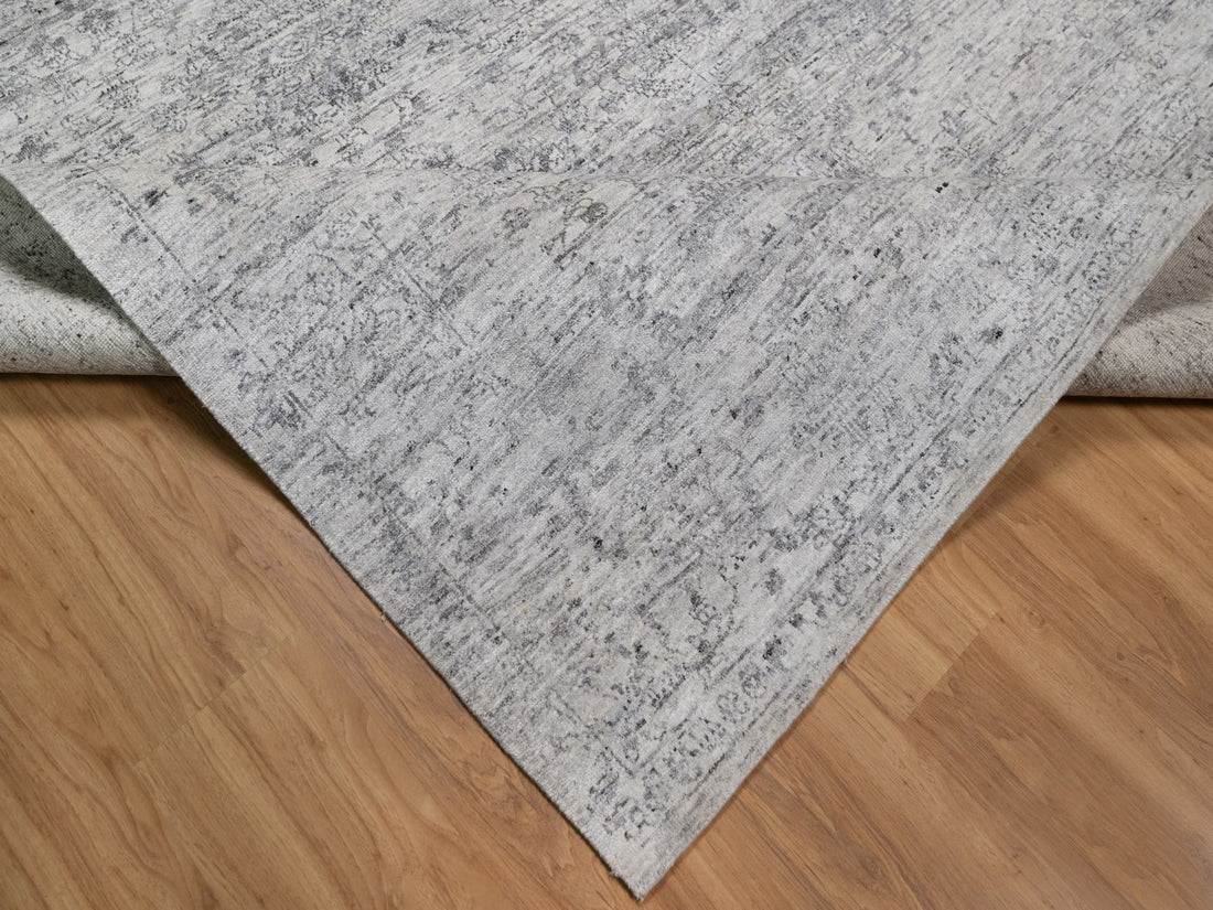 7'10" x 10' | White Modern | Wool | 210000032104