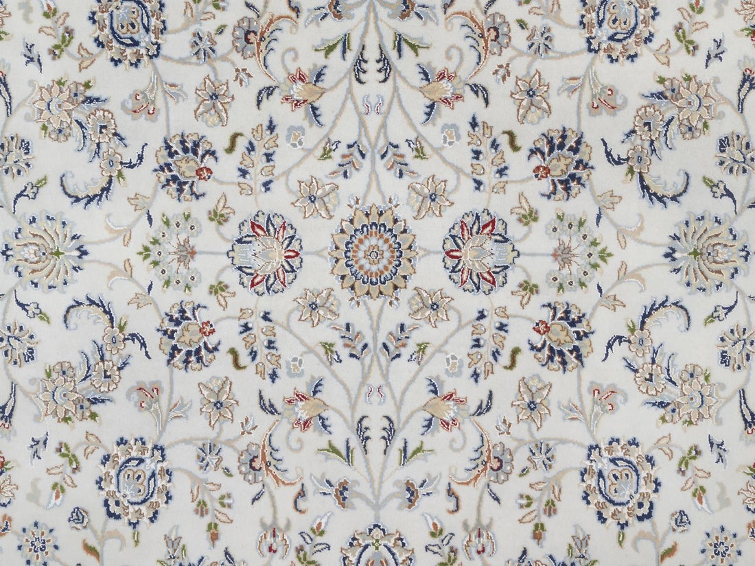 8'1"x10'4" | White Nain | Wool & Silk | 210000031278
