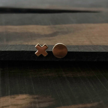 XO Studs