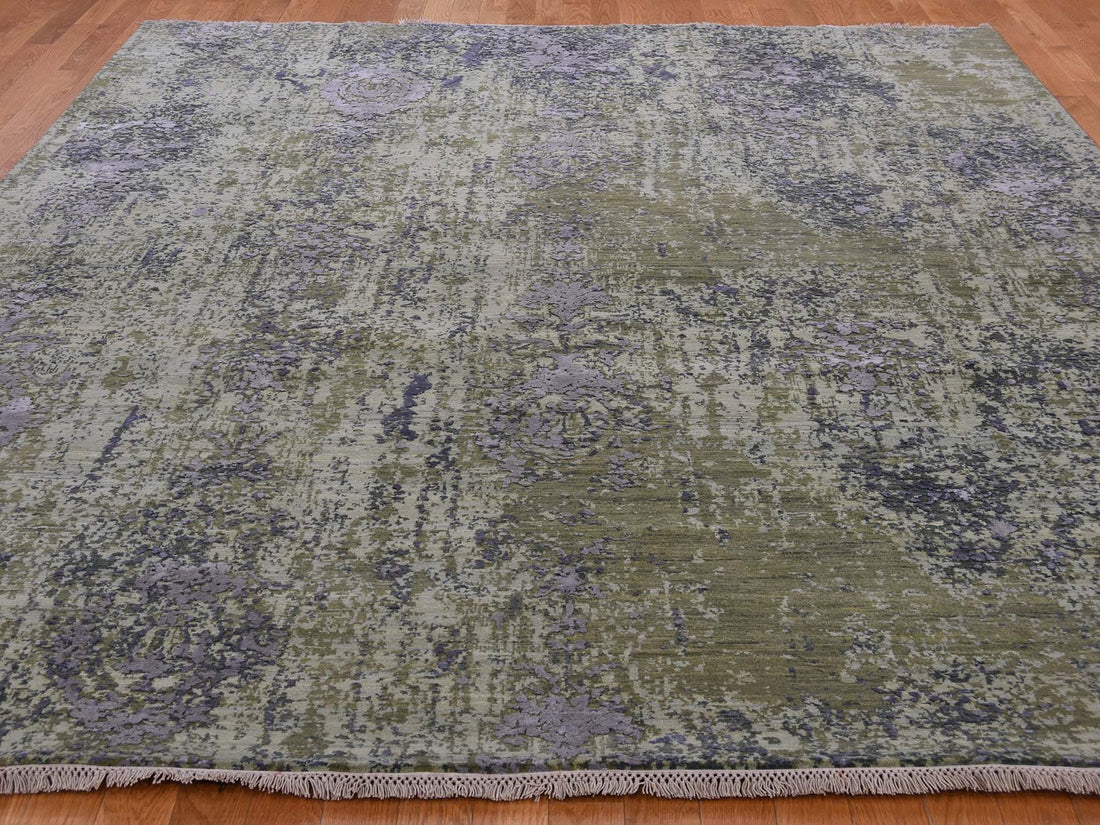 8'1" x 10'0" | Green Abstract Design | Wool and Silk | 16974
