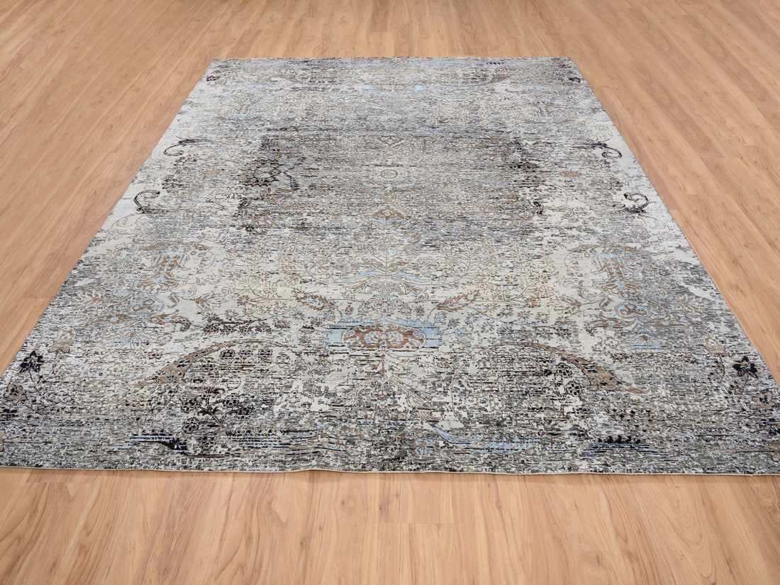 8'2" x 9'10" | Transitional Persian | Wool and Silk | 24356