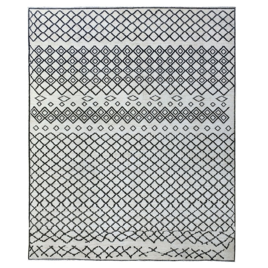 8'2" x 9'9" | Ivory Moroccan Rug | Wool | 24635