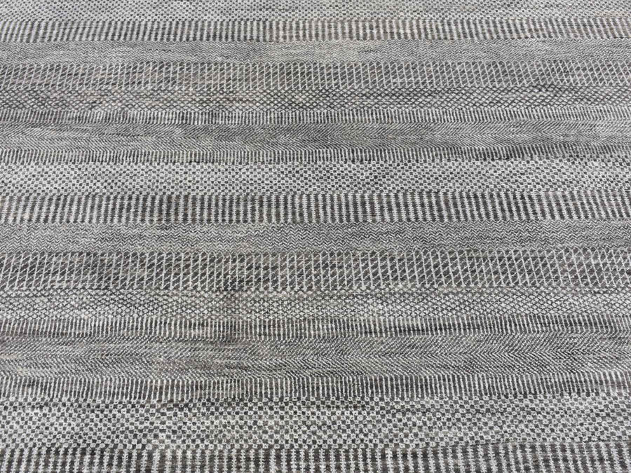 8'2" x 10'4" | Charcoal Dark Grass Design | Wool and Silk | 24649