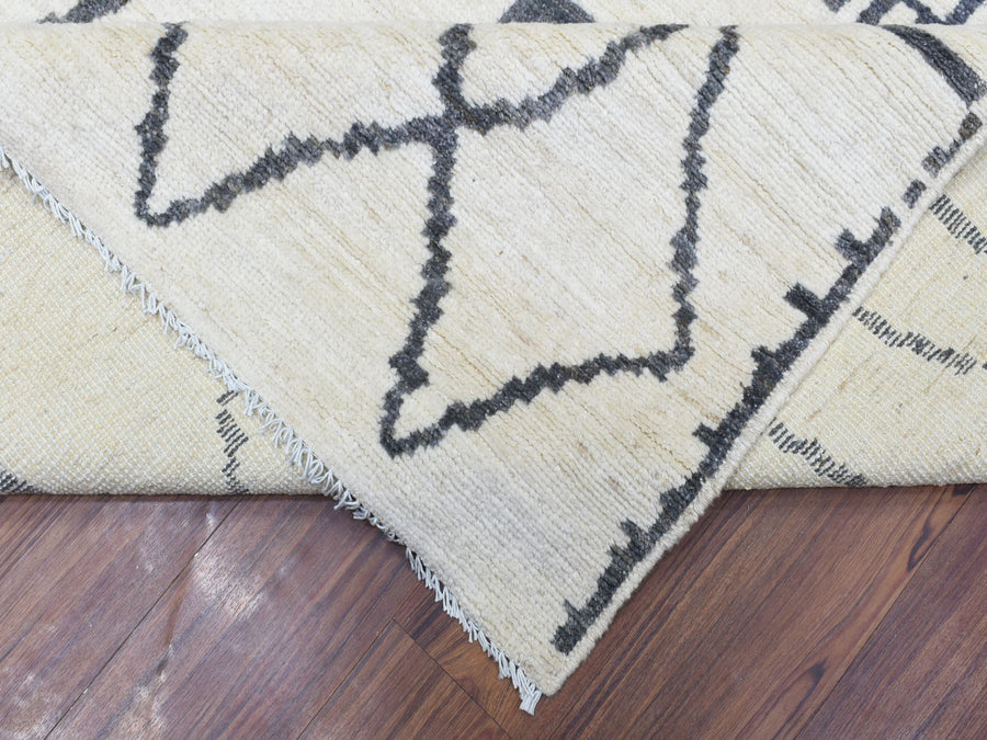 9'1" x 11'6" | Ivory Moroccan | Wool | 25117