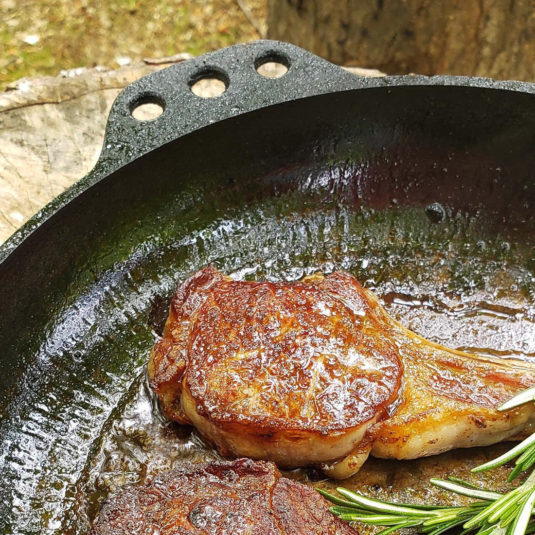 Smithey Farmhouse Skillet, Hand-Forged Carbon Steel, 12 Frying Pan