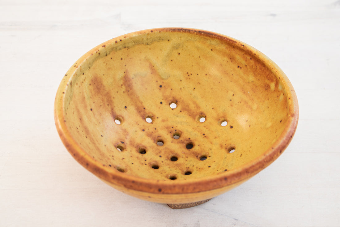 Medium Berry Bowl | Ochre