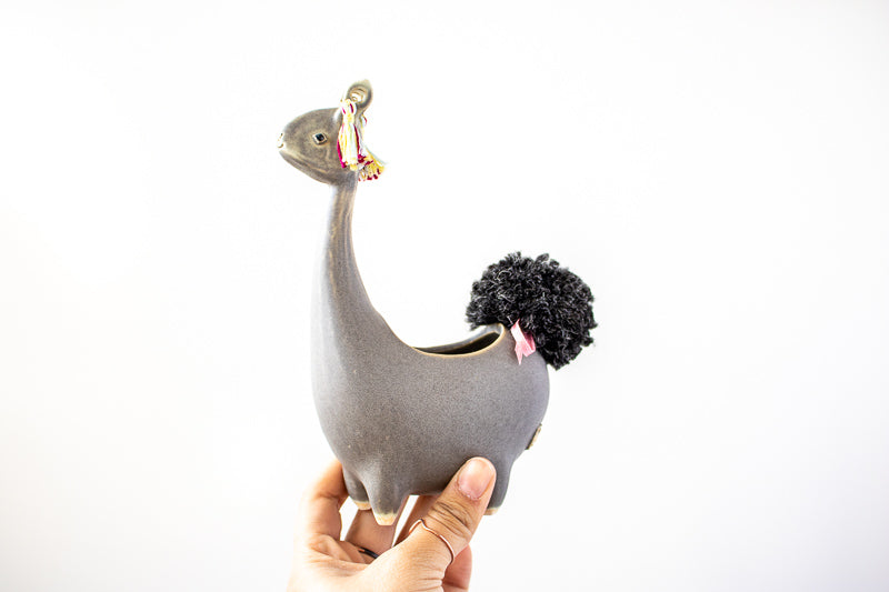 Ceramic Llama Planter (Multiple Colors)