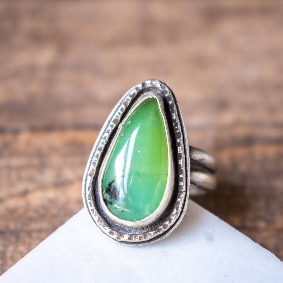 Size 5.75 | Chrysoprase Thin Teardrop Ring