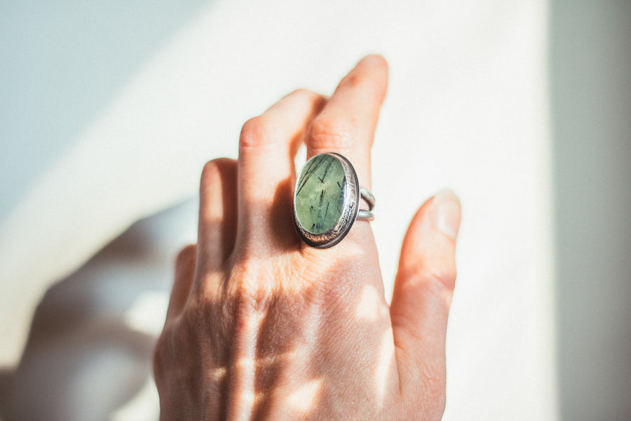 Size 9 | Oval Prehnite Ring