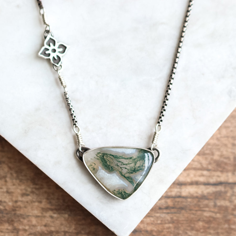 Meraki Moss Agate Necklace no.2