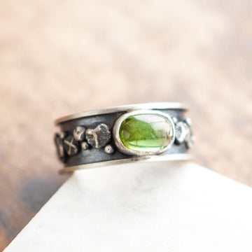 Size 7 | Tourmaline Lunar Path Ring