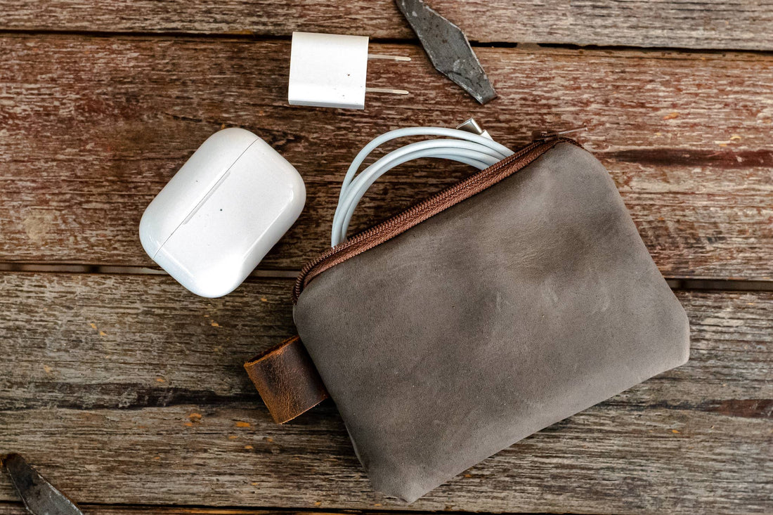 The Little Leather Pouch | Grey