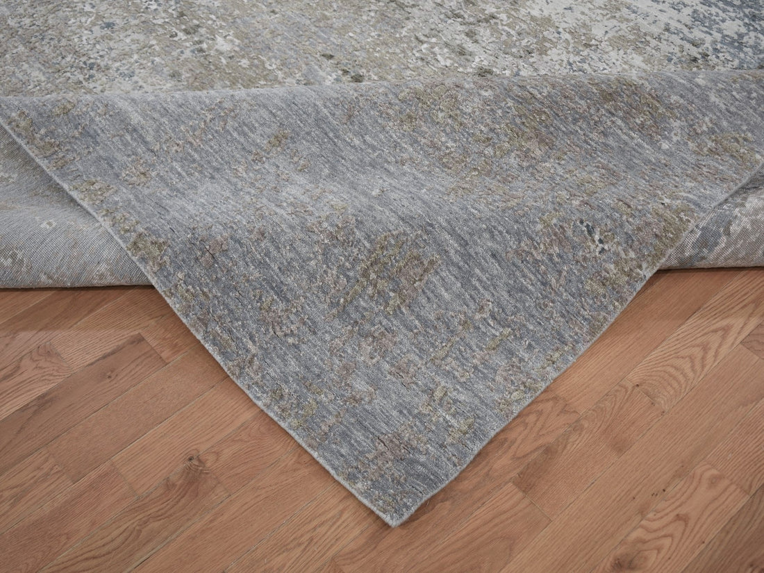 8'0"x9'10" | Grey Abstract | Wool & Silk | 21615